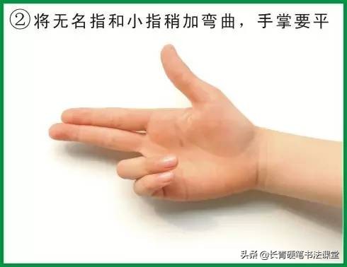 写毛笔字正确握笔姿势,毛笔的握笔姿势的正确方法