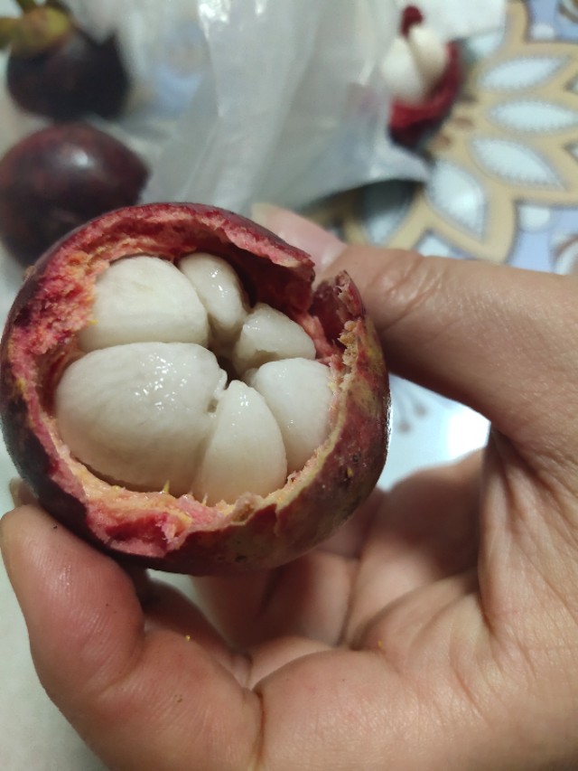 山竹挑选看三点,山竹怎么看才知道里面是好的