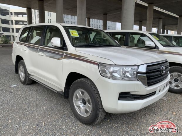 最便宜的兰德酷路泽价格,2018款兰德酷路泽黑灯