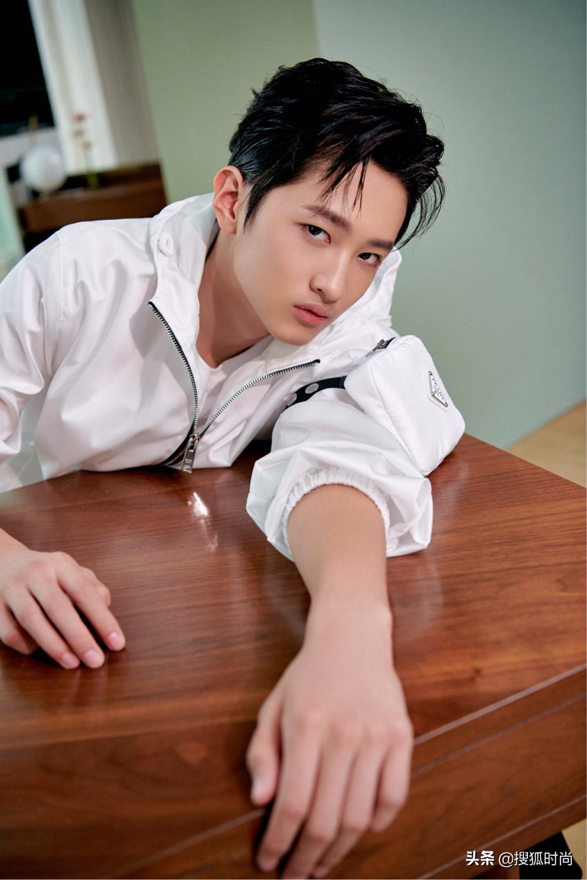 prada时尚大秀,prada最震撼的五场秀