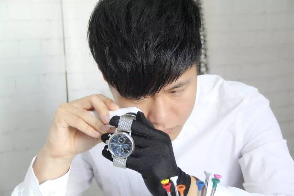 闲鱼奢侈品鉴定师,闲鱼奢侈品鉴定图片