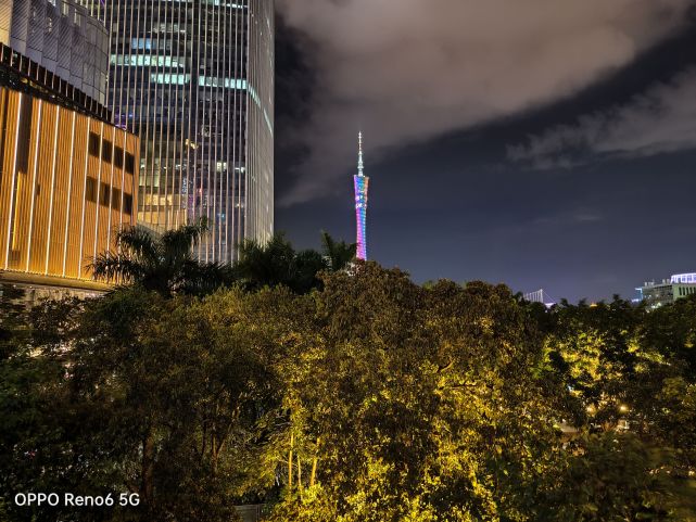 opporeno6到底值不值得入手,目前opporeno6值得入手吗