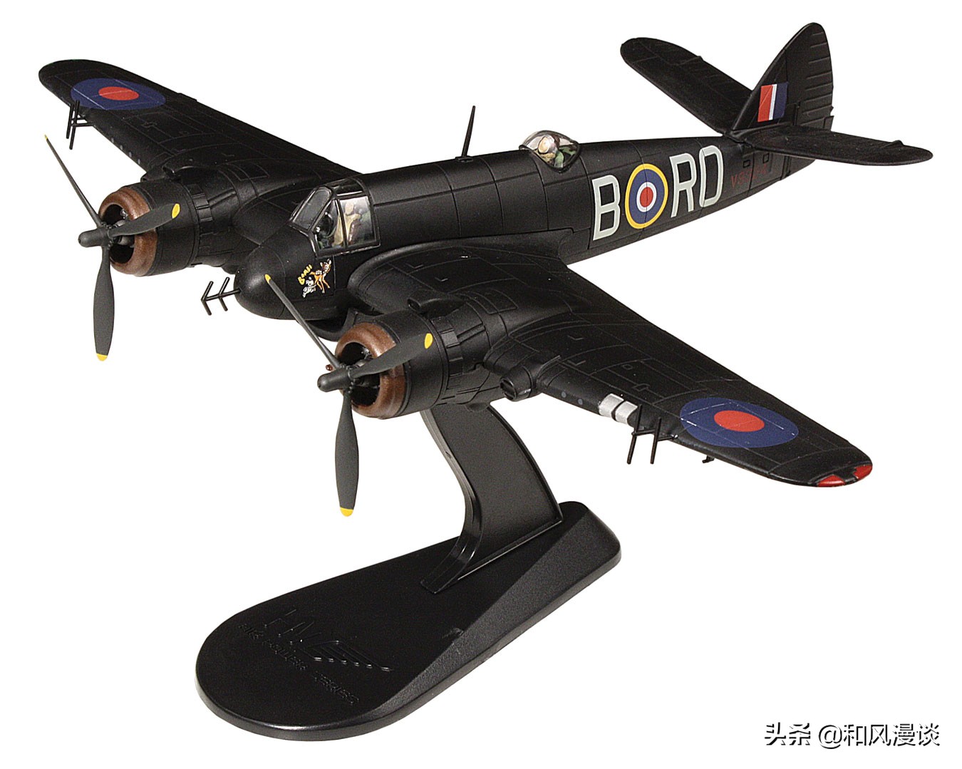 低语死神夜空杀手，不算英俊的传奇多用途战斗机——英俊战士