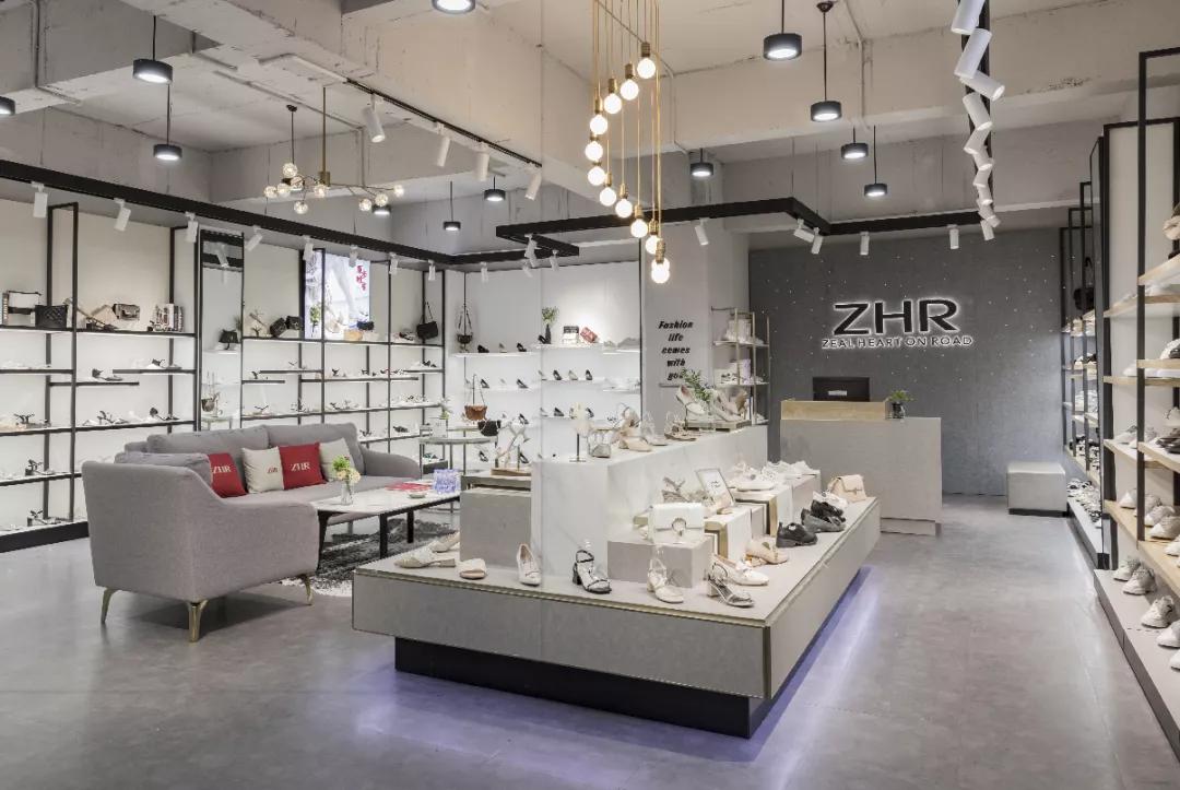 99买的鞋子,99元好看的鞋