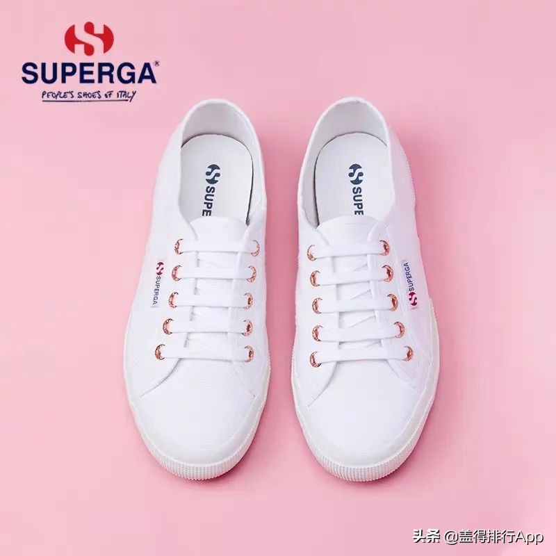 超好看的十款帆布鞋,这5款经典帆布鞋还能再流行100年