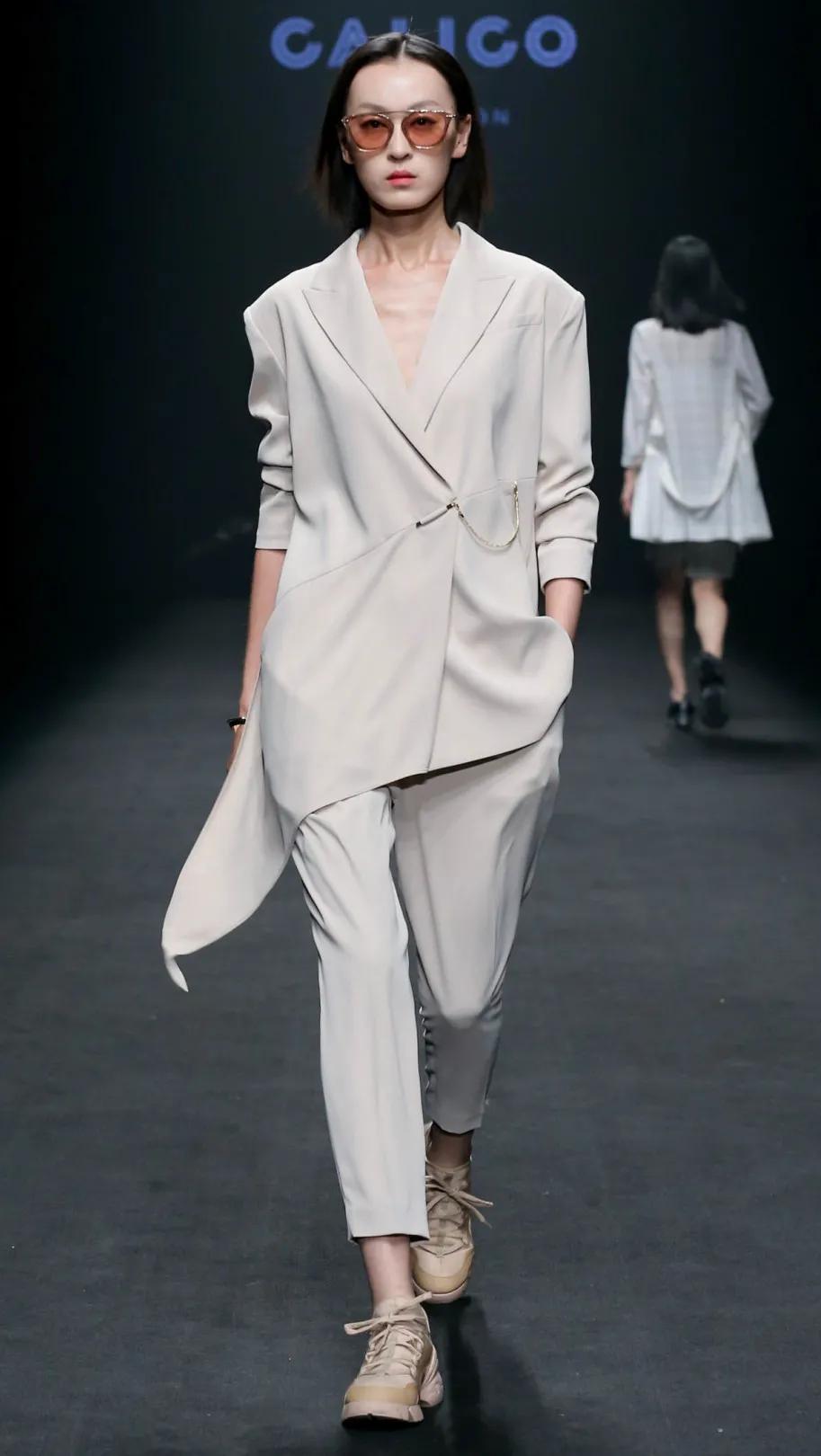 2021秋冬时尚单品,时尚2021秋冬时尚元素流行趋势