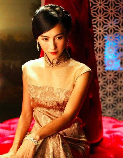 40多岁张柏芝穿旗袍,张柏芝穿旗袍太美了