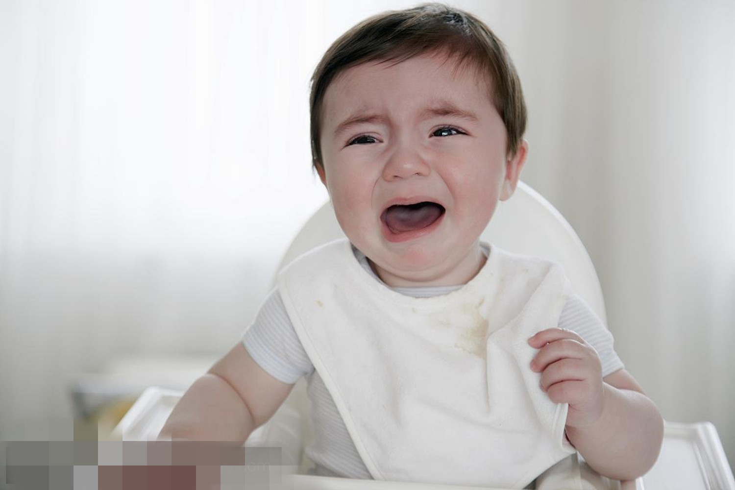 孩子爱哭表达能力差怎么办,孩子爱哭内心脆弱的原因