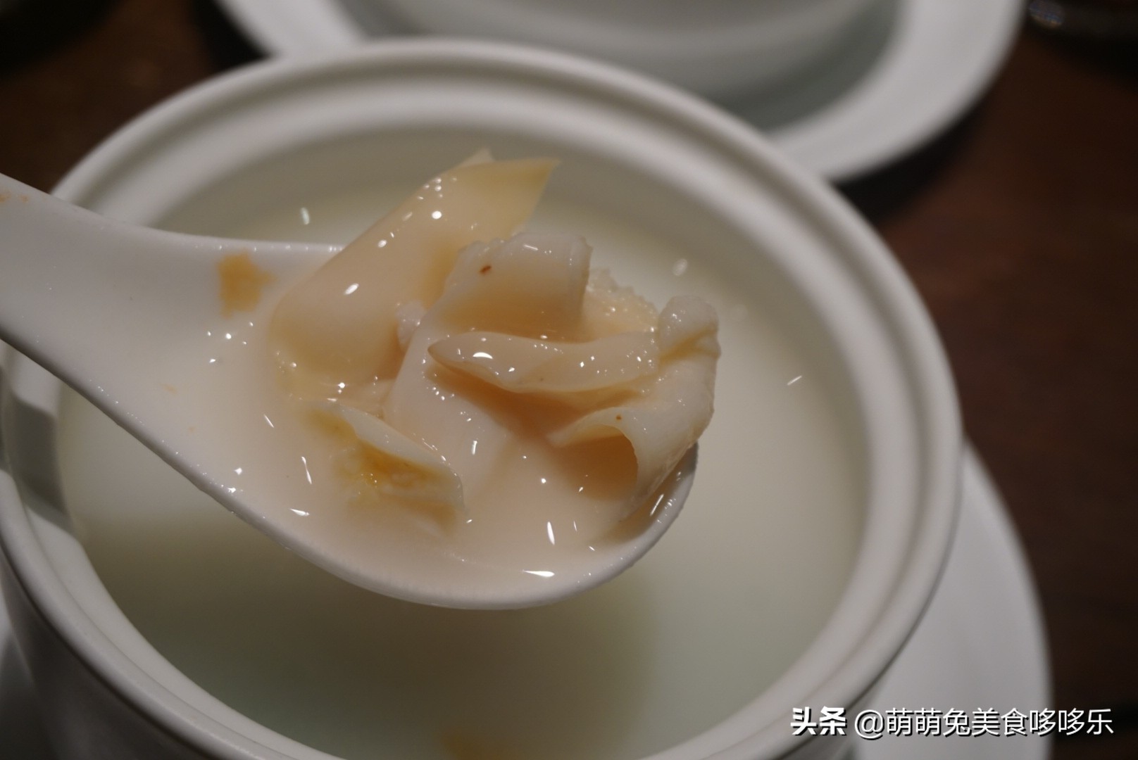 上饍·御上茗|清风不请，自然徐来，谷雨茶时，春意葱茏