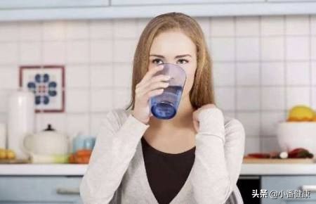 女性长期便秘,要把女性特有的一种癌症,宫颈癌考虑进去!