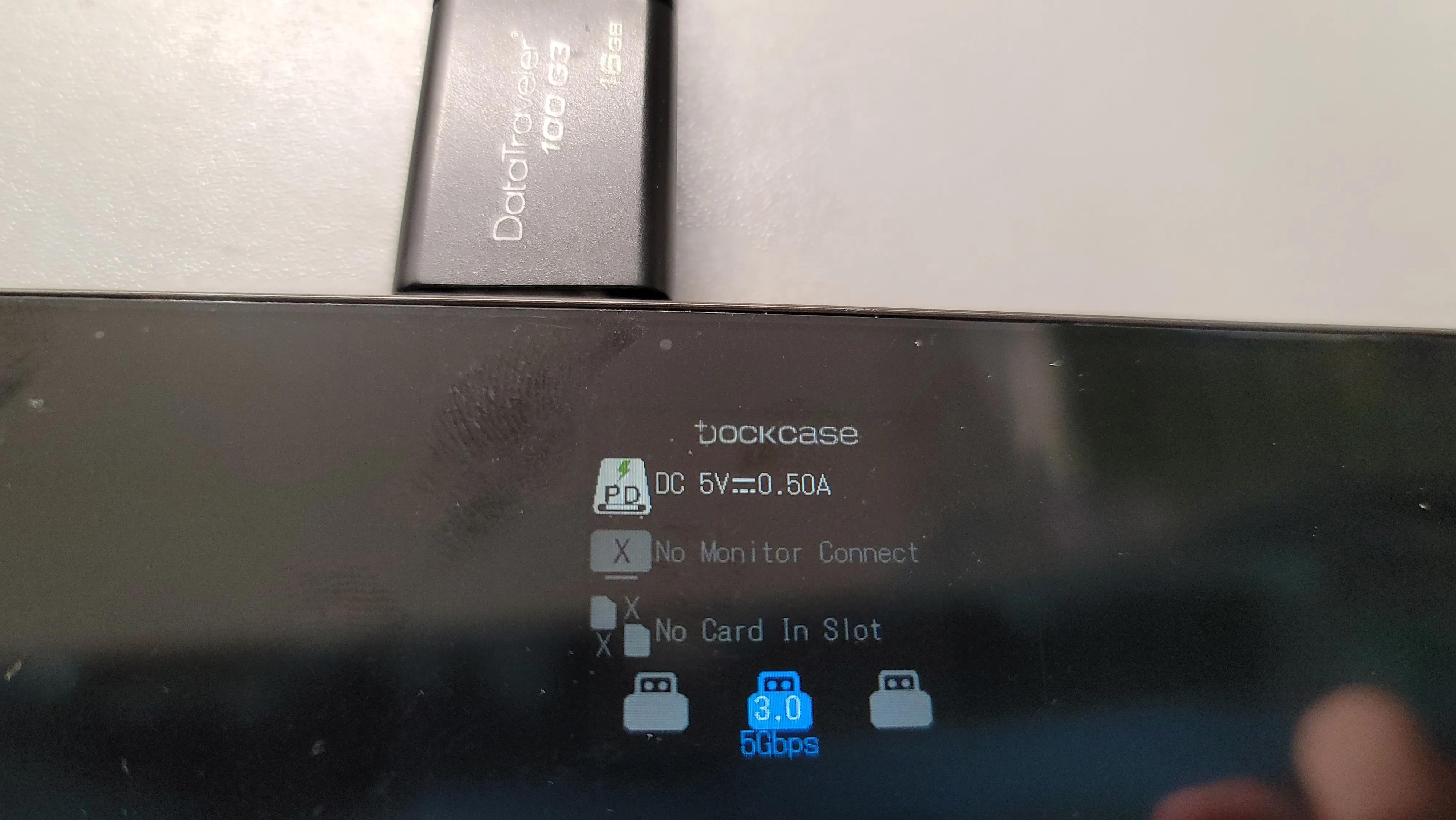 dockcase扩展坞跟西伯利亚耳机,dockcase七合一可视化扩展坞测评