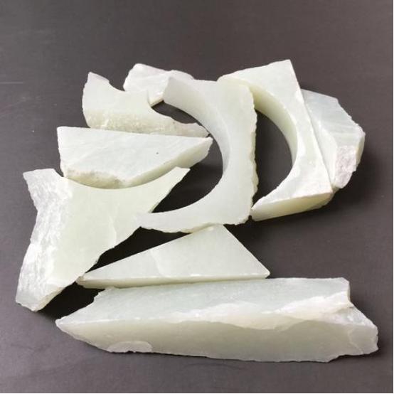 和田玉假货排行榜,100买个韩料和田玉亏不