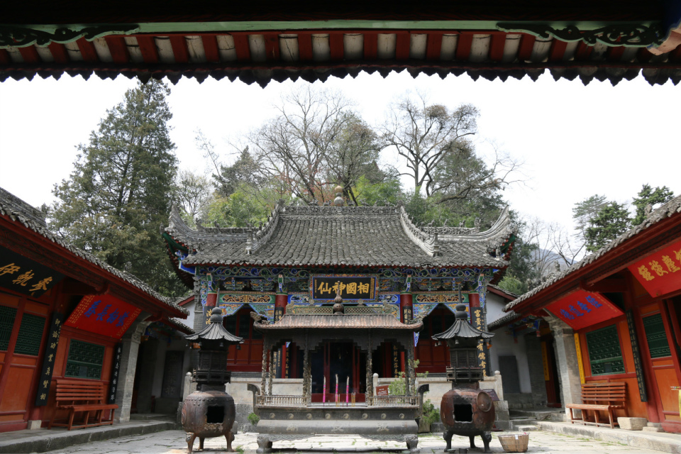 汉中周边旅游景点推荐自驾游,汉中新年到西安旅游全攻略