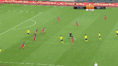 越位的规则有多厚,越位规则是针对哪一方球员