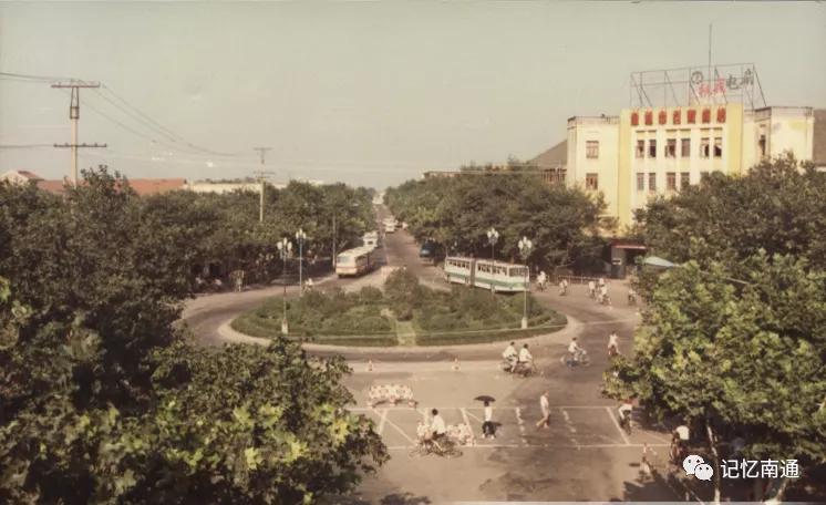 南通老百货大楼的照片,九十年代南通百货大楼