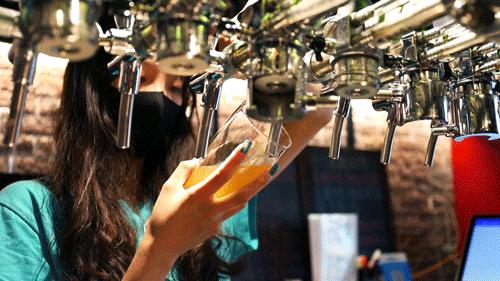 失眠企鹅精酿酒馆中原万达店,精酿酒馆万达金街店