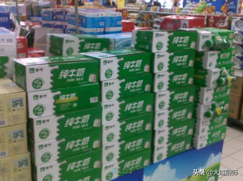 网购的牛奶跟实体店一样吗,网上卖的牛奶和超市有什么区别