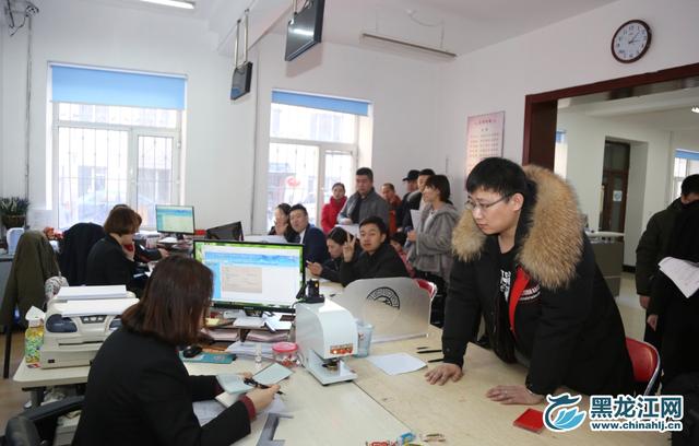 黑龙江7121对情侣情人节“官宣”领证比去年增加63.7%