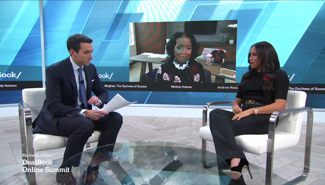 哈里与梅根甜蜜现身,哈里和梅根首次公开亮相