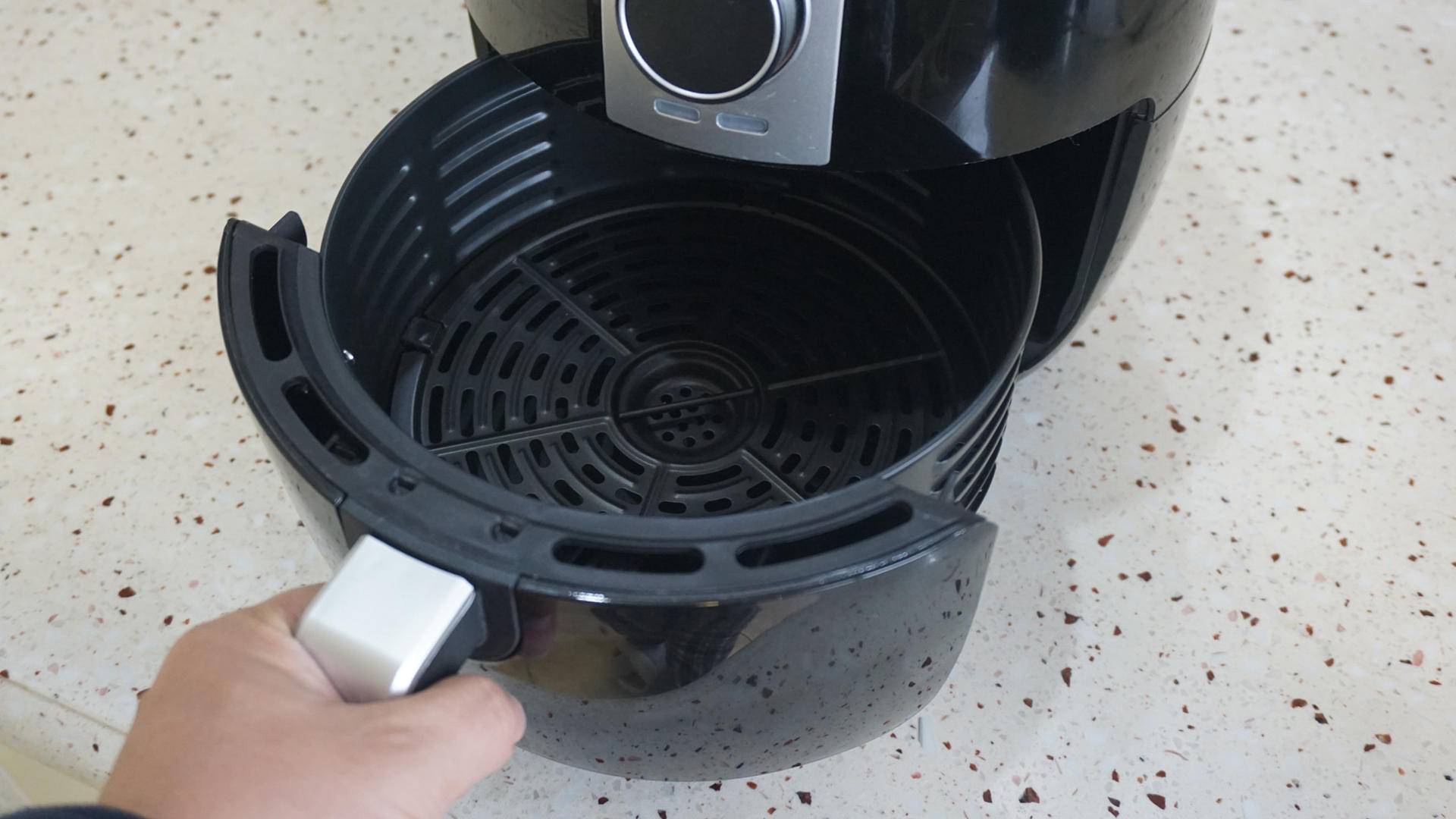 空气炸锅山本和奥克斯哪个好,大宇和东菱空气炸锅