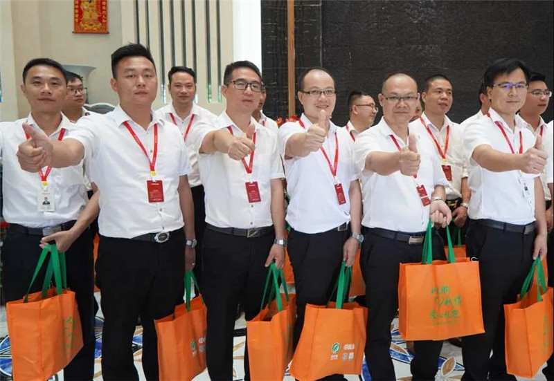 鏂瑰悜闄剁摲鏃椾笅骞哥鍏冪礌,鏂瑰悜鐡风爾鏃椾笅骞哥鍏冪礌