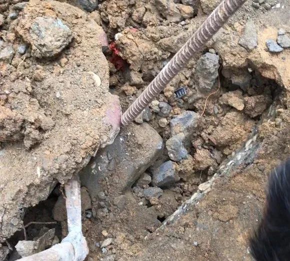 地面上鱼池自动排污过滤施工方法,鱼池过滤系统怎么实现自动排污的