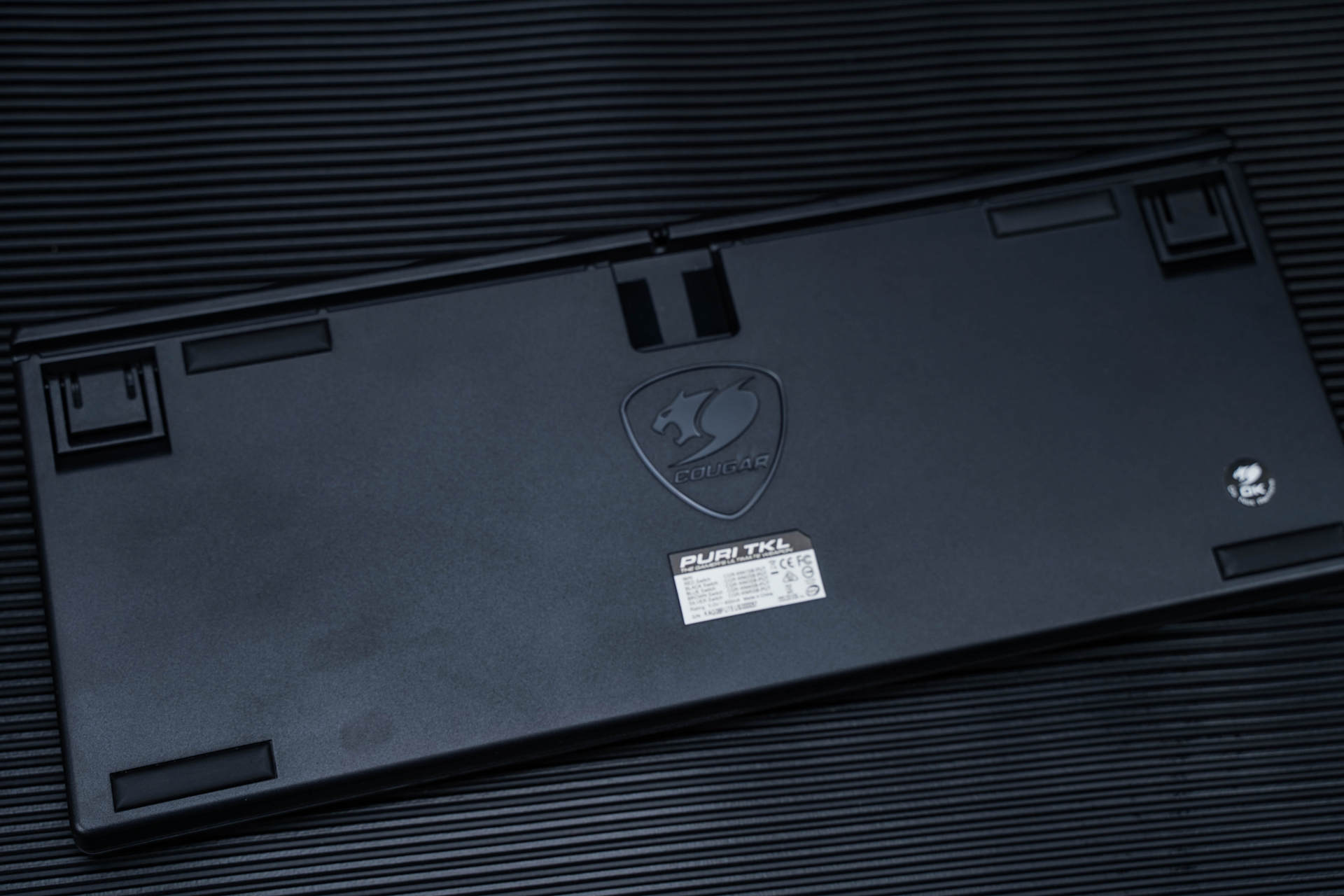 骨伽700k键盘,87键tk950朋克机械键盘