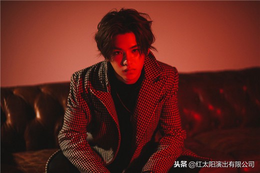 justin首发专辑hardroad,justin的单曲