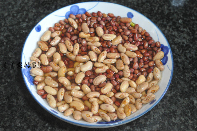 营养好吃的早餐大人小孩抢着吃,早餐还能这样吃配上牛奶真香甜