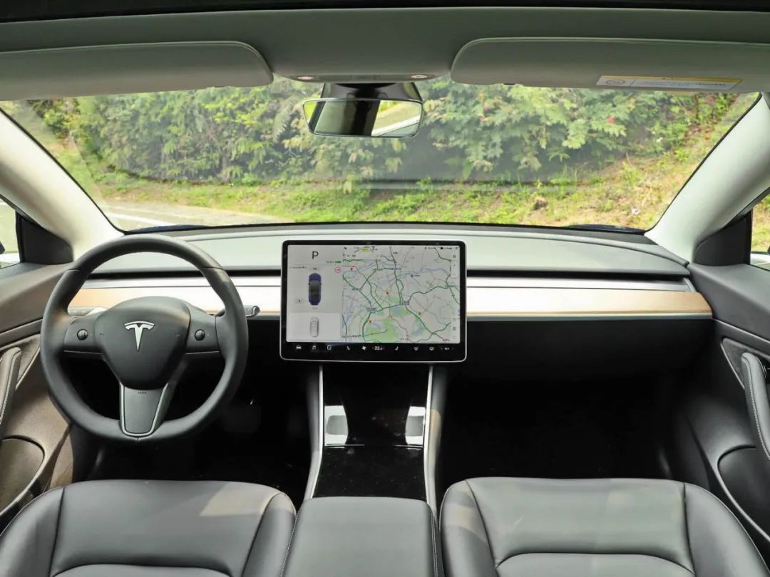 花十多万买七代凯美瑞,花25万买丰田凯美瑞到底值不值