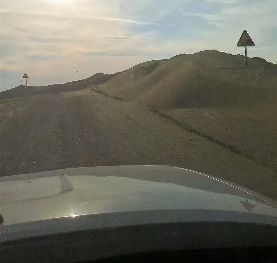 在野外捡到这几种石头千万不要扔,河边捡石技巧