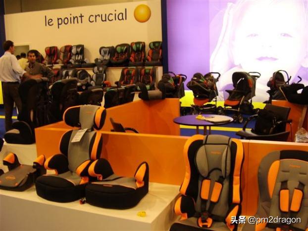 大宝小宝都能坐的婴儿车,大宝安全座椅