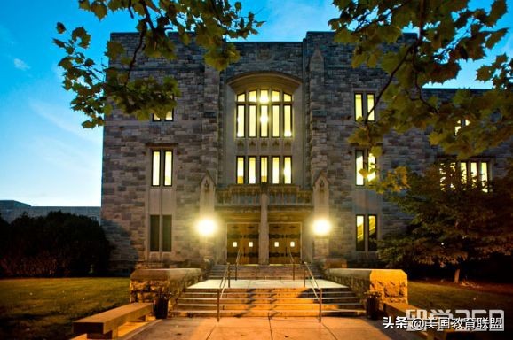 2023usnews美国大学法学院排名,usnews2014美国大学商学院排名