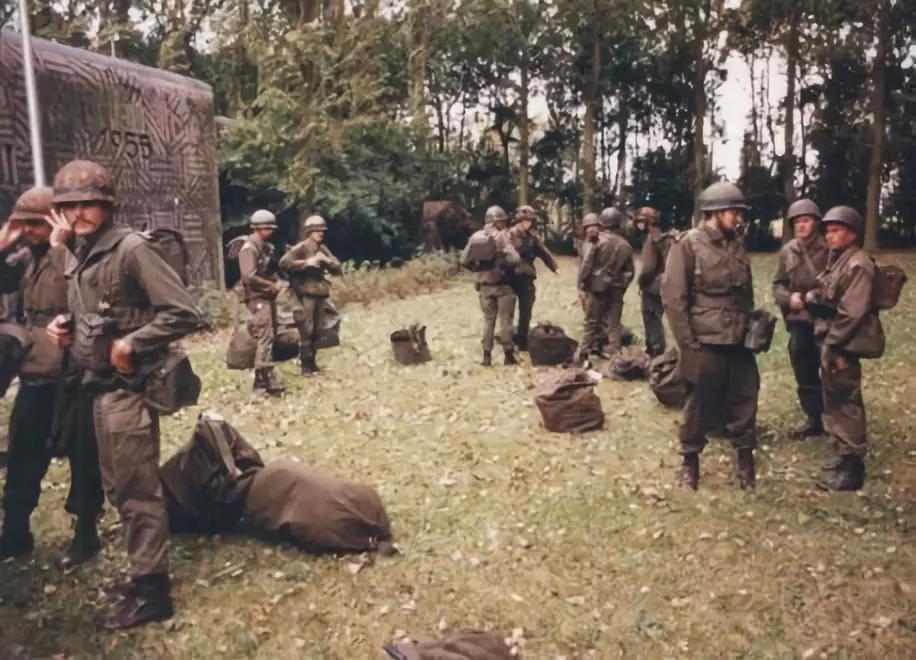 你看过的黄片,可能存在一个叫赛博庞克的国家里