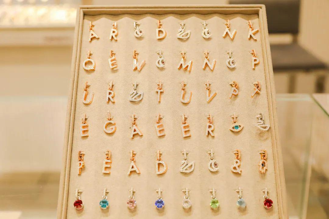 不看血亏！5.9折的克拉钻、买正装送正装的YSL，成都就这儿有