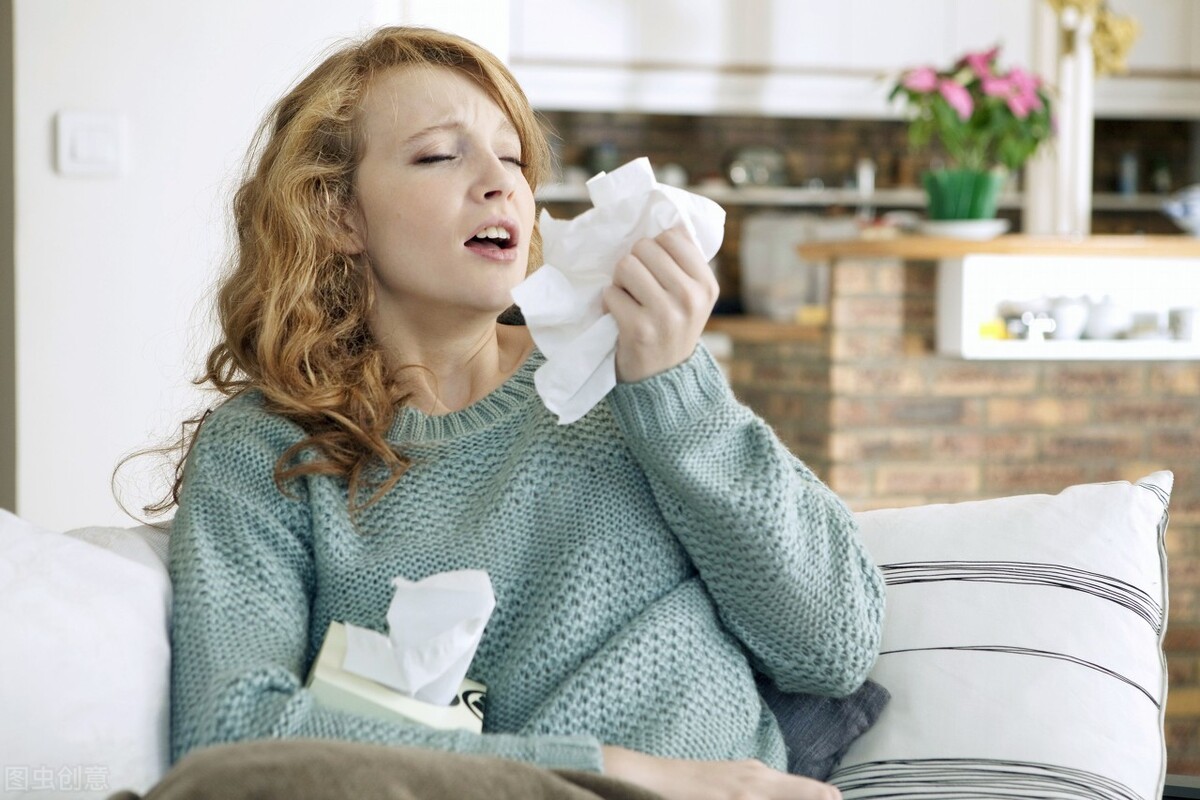 鼻塞鼻痒打喷嚏小妙招吃什么,鼻塞鼻子痒打喷嚏怎么缓解