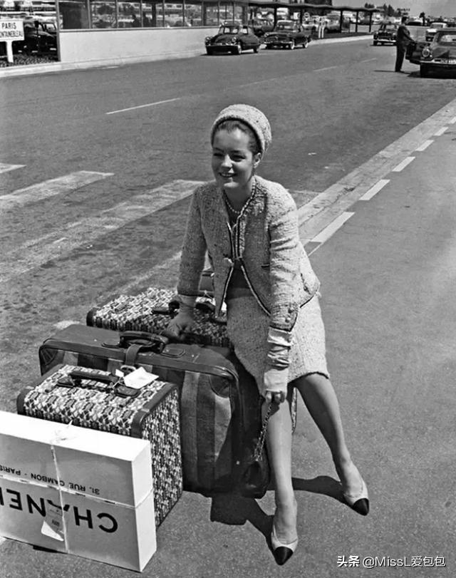 大牌包标志logo,大牌包包logo到底是哪个