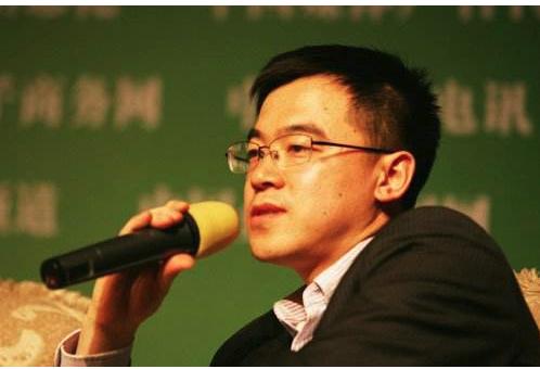 母亲借他3万元创业，如今赚得600亿身家，这位北大学子不简单