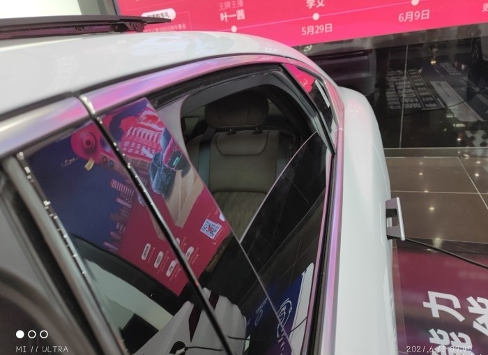 雪域白与普通白漆有区别吗,山脉灰对比雪域白