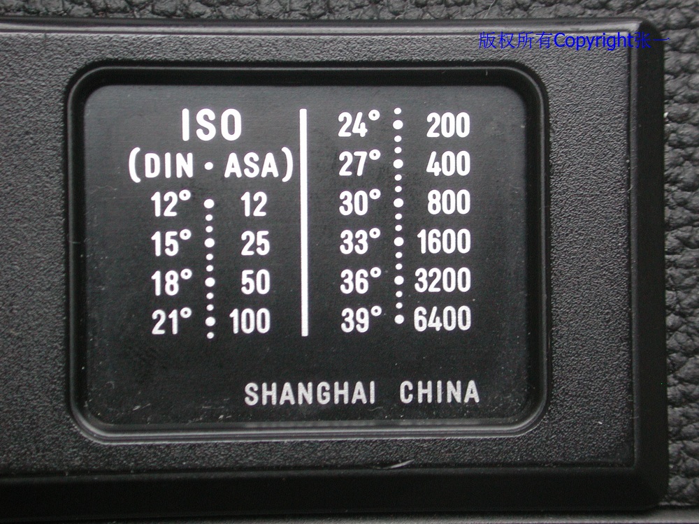 由中国海鸥DF-300贴牌而来的德国RevueDF-300单反照相机!