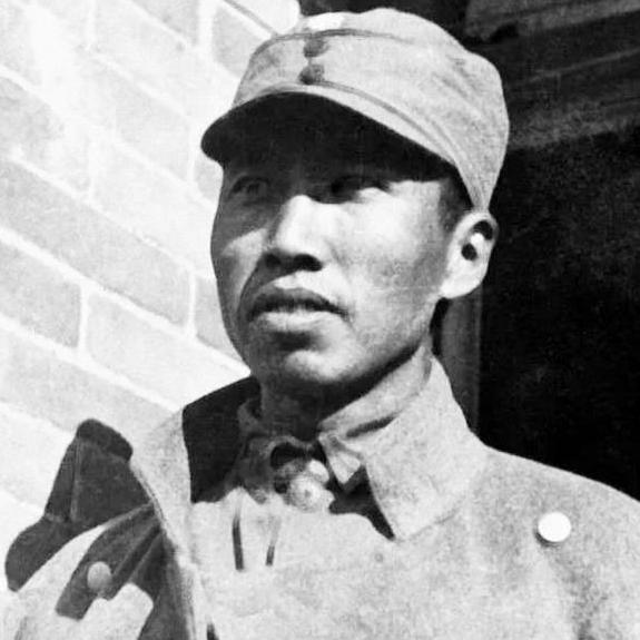 左权的地位到底如何？壮烈牺牲16年后，毛主席还专门为他破例一次