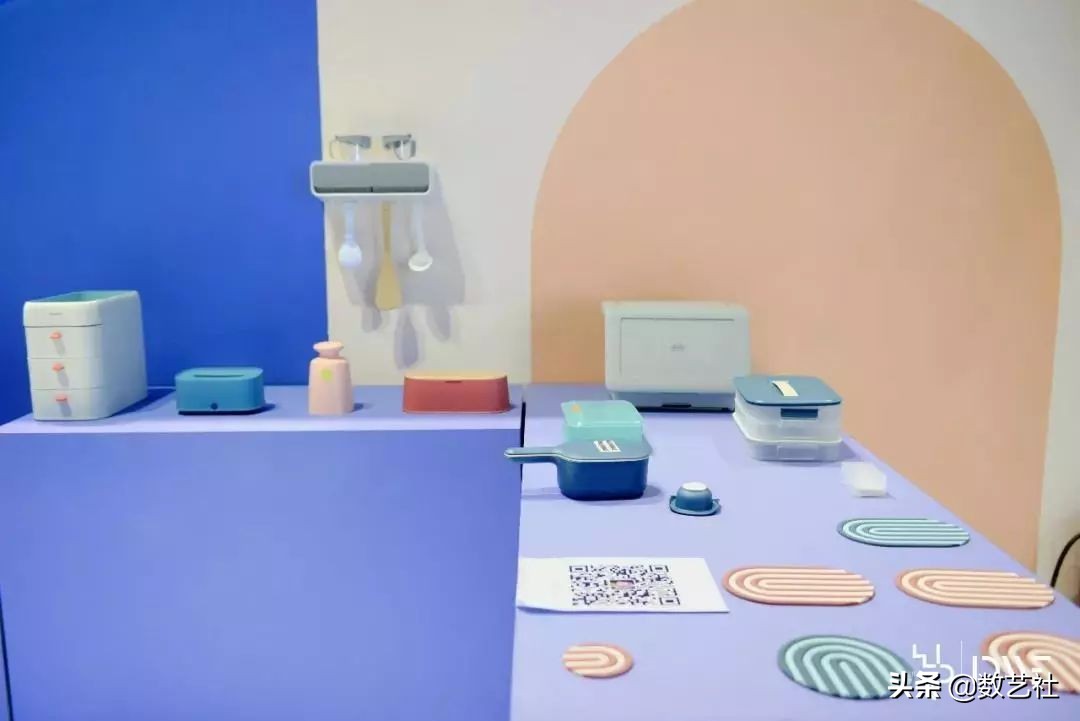 设计现代化智能新款动车,最具设计感的动车