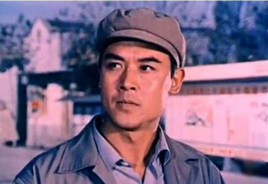 达式常朗读全集,达式常经典诗朗诵