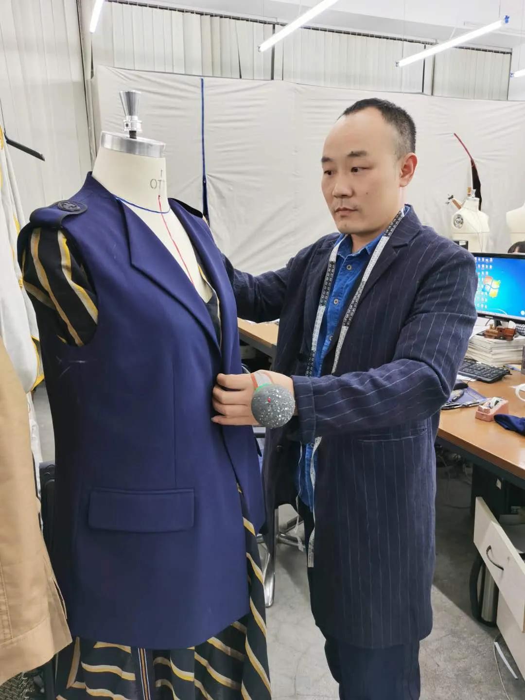 版师故事|何宇峰:时刻保持学习的心态,将打版当作终生事业