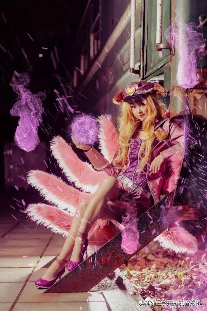 英雄联盟阿狸女团皮肤cos,阿狸偶像歌手cos