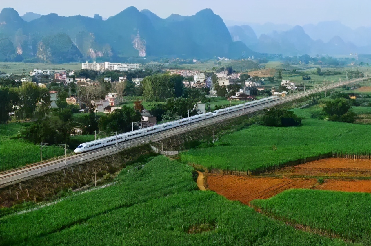 传承五四精神争做时代青年公开课,传承五四精神展青年担当视频