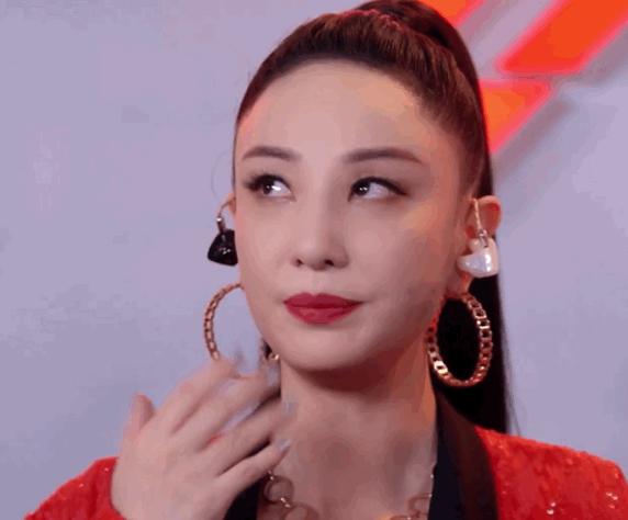 宁静和郑希怡对比,郑希怡和宁静对比