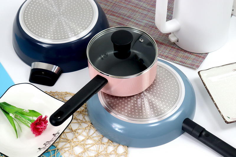 好看的锅具套装推荐,好用又高颜值的锅具