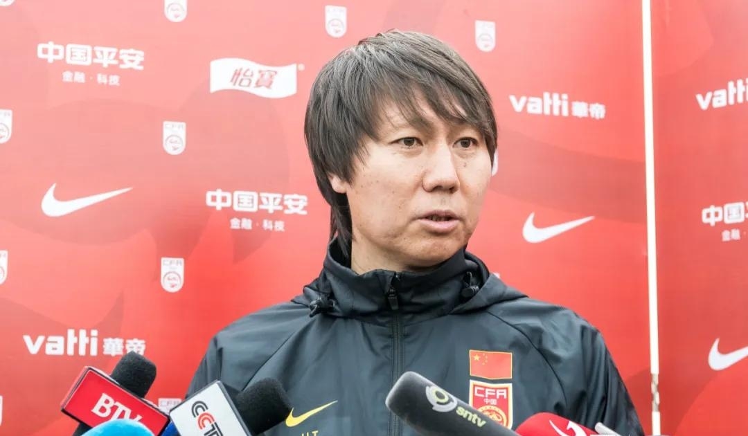 足协谴责耐克保留处理合同权力,曝足协暂停与阿根廷足协合作