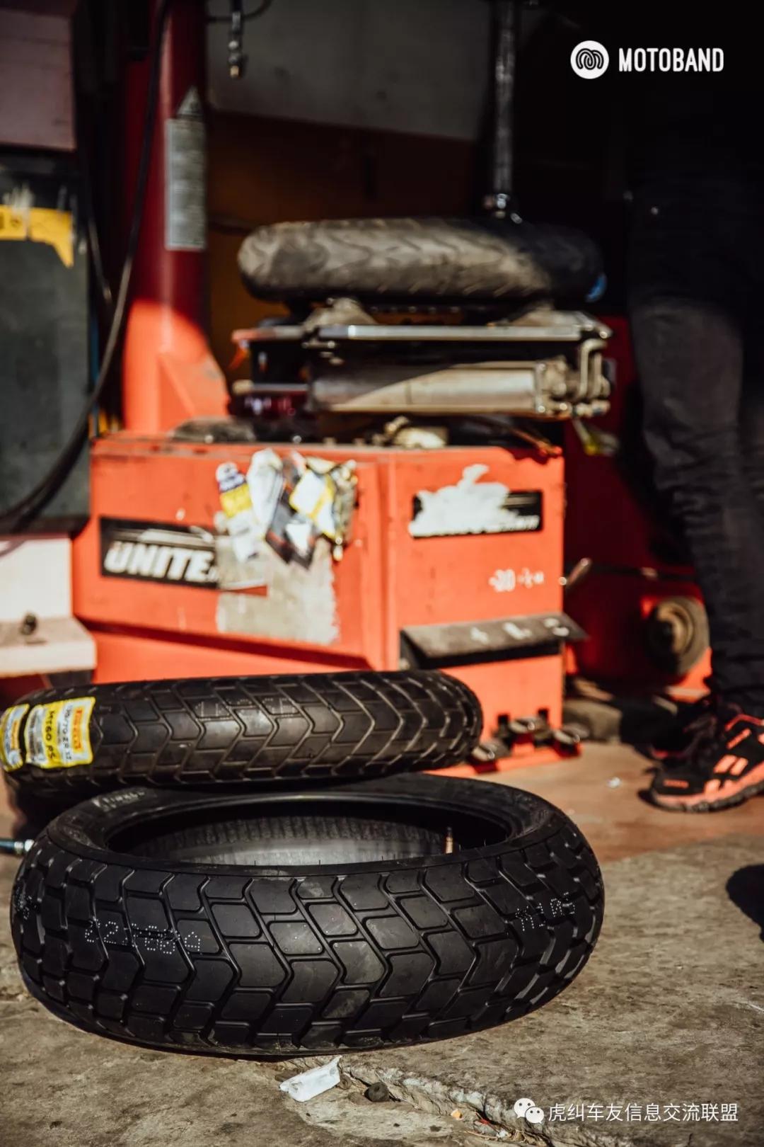 贝纳利幼狮500辐条轮爆胎,贝纳利幼狮500公路版改牌照架